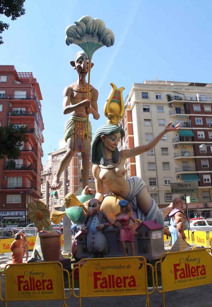 Totfalles: Av. Pérez Galdós-Calixto III